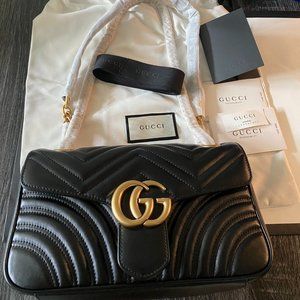 Gucci Marmont Small Matelassé Shoulder Bag Black